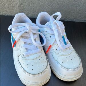 Nike Kids White and Blue Sneakers with Red Accents